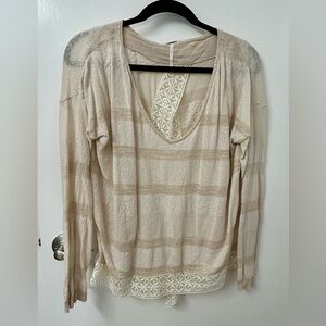 Free People Ivory Lace Detail Light Sweater top Size Medium